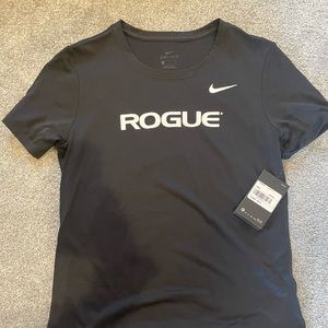 NWT Nike Rogue Dry Fit T Shirt